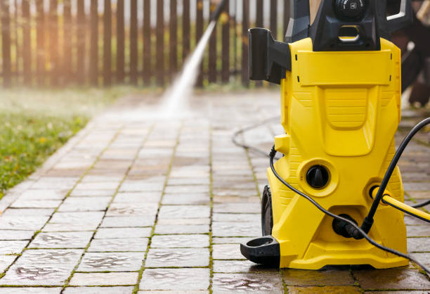 Best Pool Deck Cleaning  in Lisle, IL